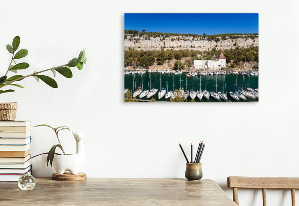 Premium Textil-Leinwand Segelboote im Hafen Calanque de Port Miou