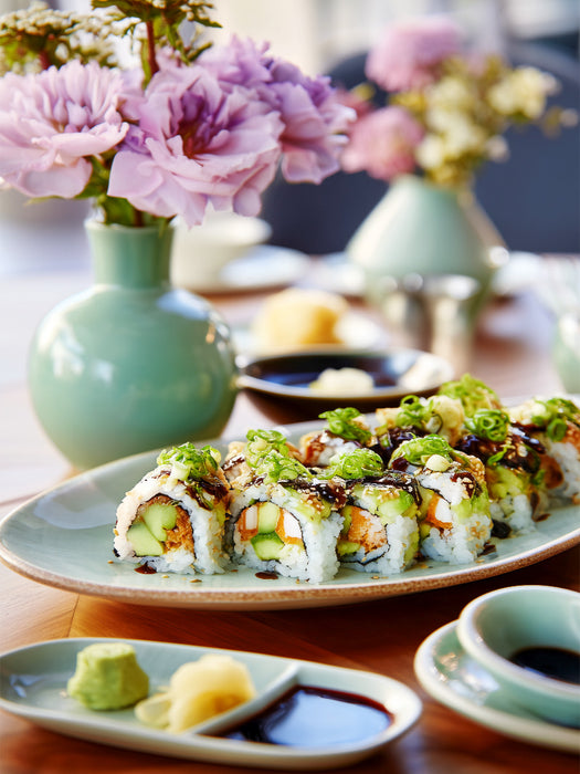 California Roll Sushi Bild mit Blumenarrangement - CALVENDO Foto-Puzzle'