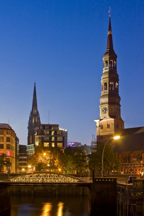 Premium Textil-Leinwand Speicherstadt mit Katharinenkirche,Hamburg,Deutschland