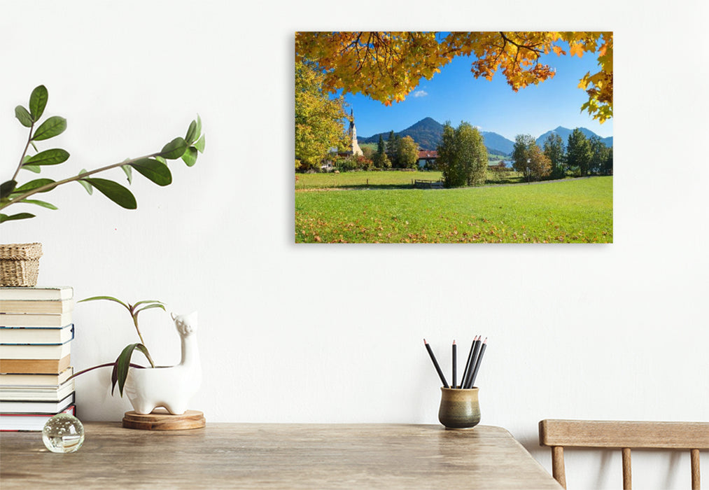 Premium Textil-Leinwand Blick zur St. Sixtus Kirche in Schliersee