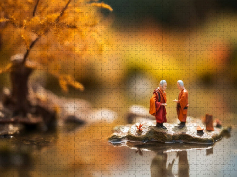 Miniatur Mönche in Thailand auf einer Insel - CALVENDO Foto-Puzzle'