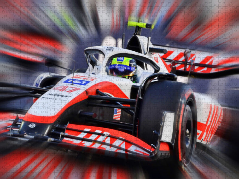 Mick Schumacher, Sohn der deutschen Motosportlegende Michael Schumacher, gilt als schnell und sehr talentiert. - CALVENDO Foto-Puzzle'