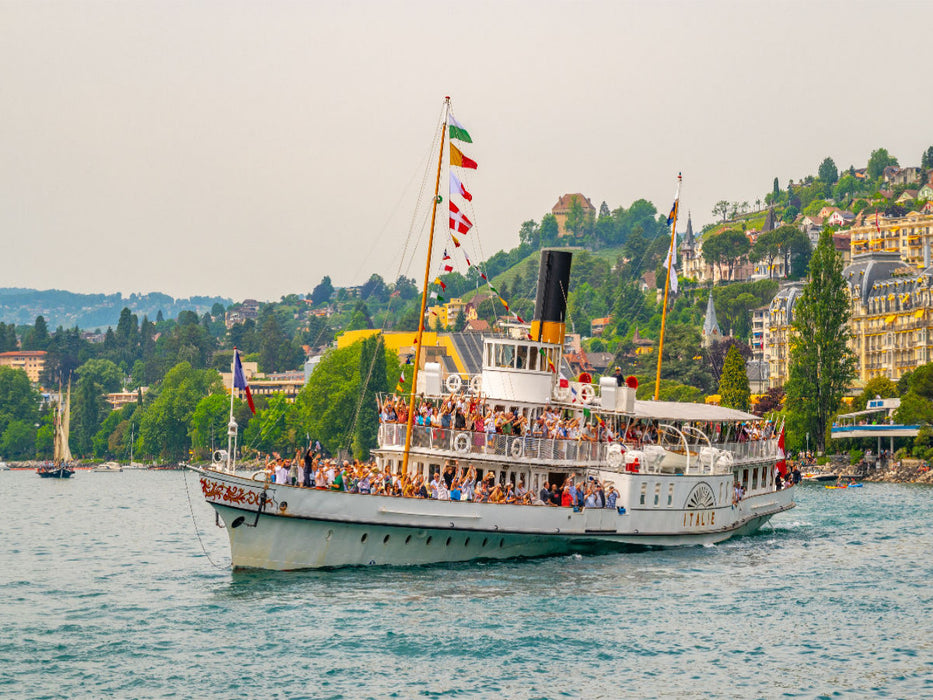 Schaufelradschiff Italie während der Parade in Montreux - CALVENDO Foto-Puzzle'
