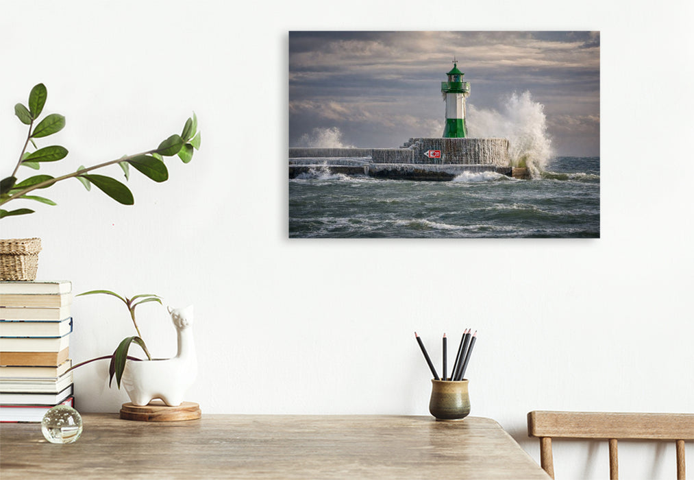 Premium Textil-Leinwand Leuchtturm im Sturm – standhaftes Licht inmitten von Wind und wilder See