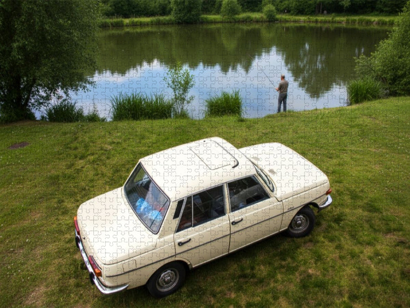 Wartburg und Angler in der DDR - CALVENDO Foto-Puzzle'