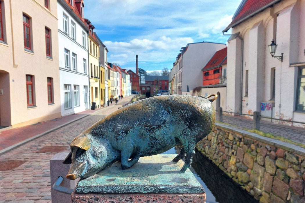 Premium Textil-Leinwand Wismar, an der Schweinsbrücke