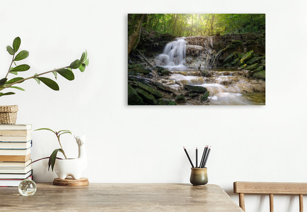 Premium Textil-Leinwand Wasserfall des Albach bei Bitburg
