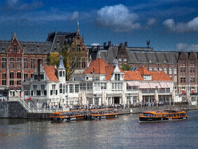 Bootsanlegestelle am Hauptbahnhof von Amsterdam - CALVENDO Foto-Puzzle'