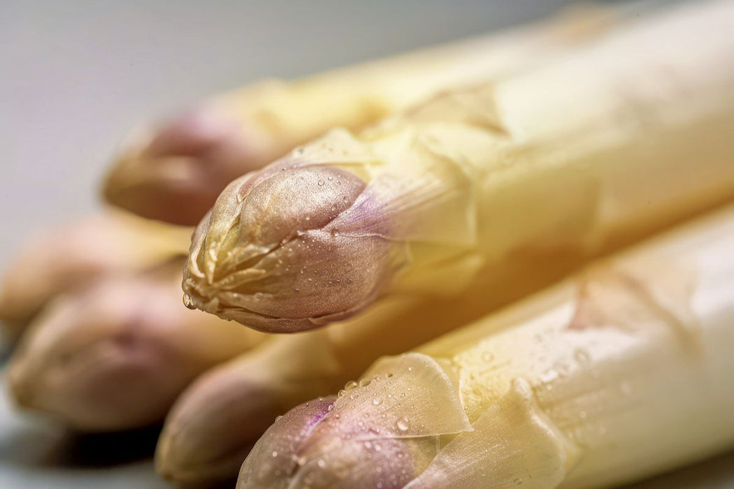 Premium Textil-Leinwand Ein Motiv aus dem Kalender Weißer Spargel