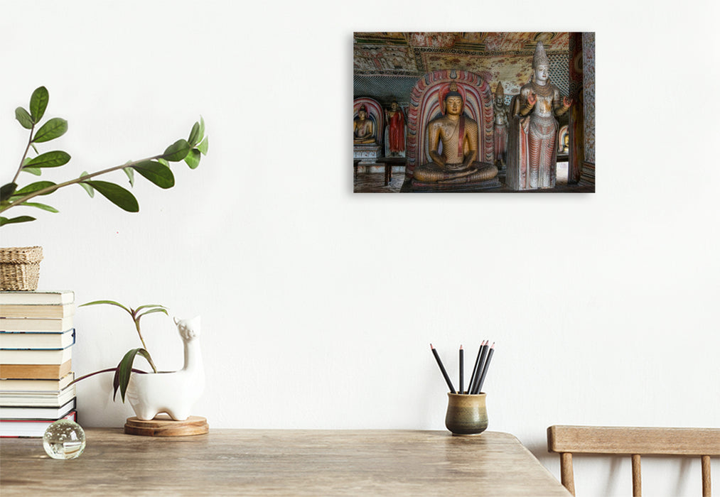 Premium Textil-Leinwand Im goldenen Licht von Dambulla