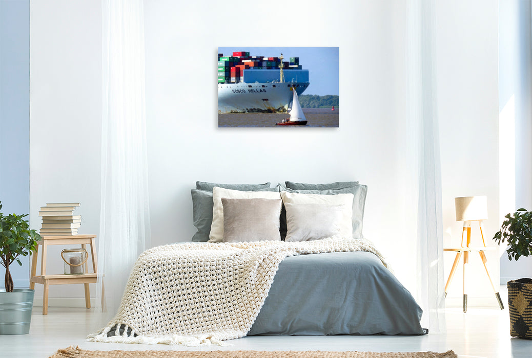 Premium Textil-Leinwand Container und Segler - welch ein Treffen