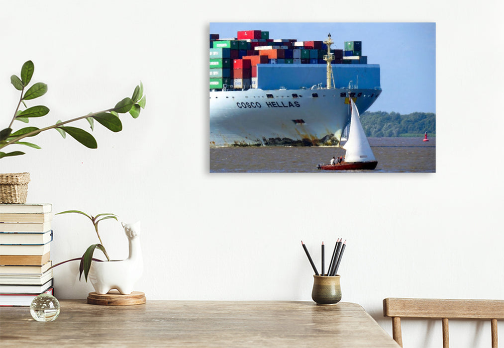Premium Textil-Leinwand Container und Segler - welch ein Treffen