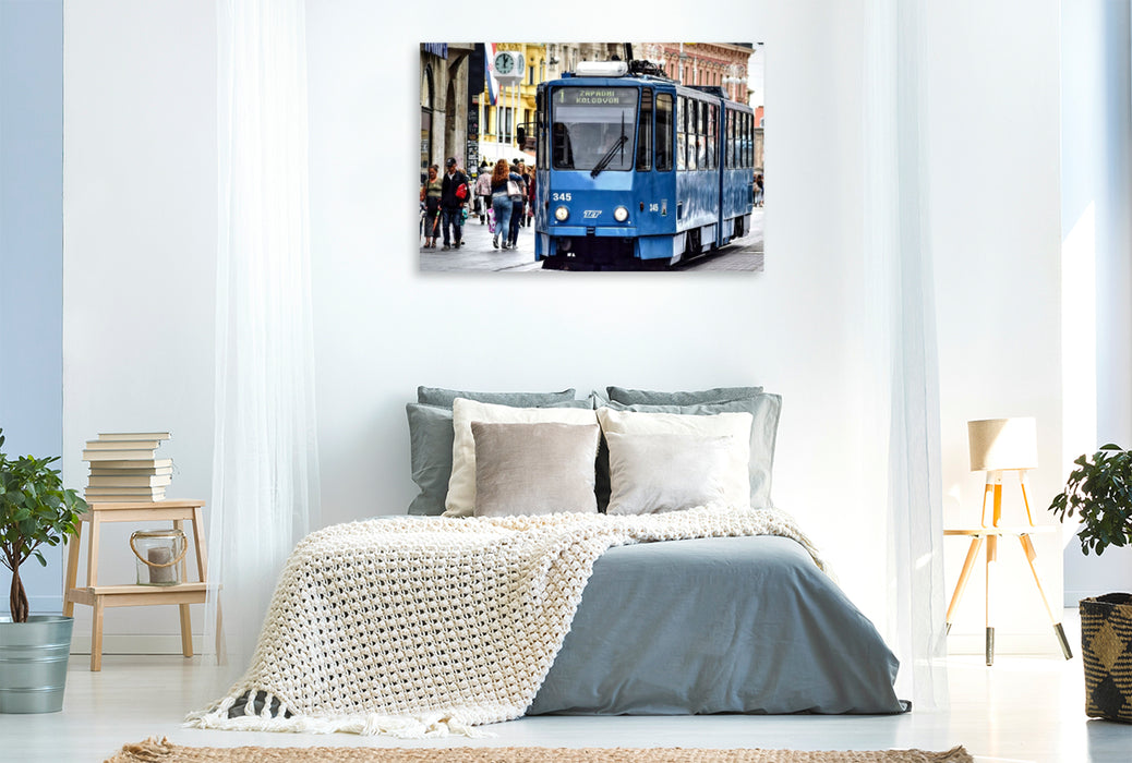 Premium Textil-Leinwand Eine Tatra KT4YU-Straßenbahn in Zagreb.