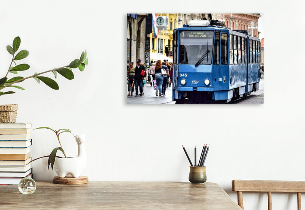 Premium Textil-Leinwand Eine Tatra KT4YU-Straßenbahn in Zagreb.