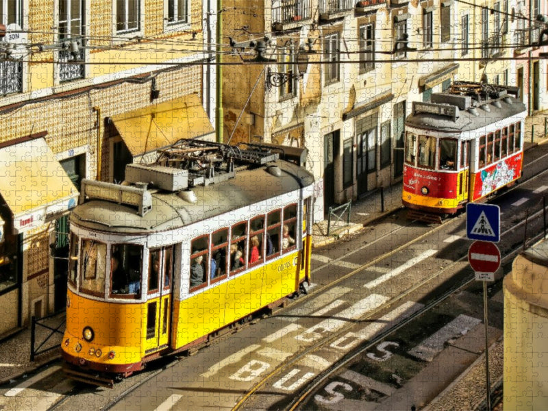 Diese ikonische gelbe Straßenbahn ist ein Wahrzeichen von Lissabon - CALVENDO Foto-Puzzle'