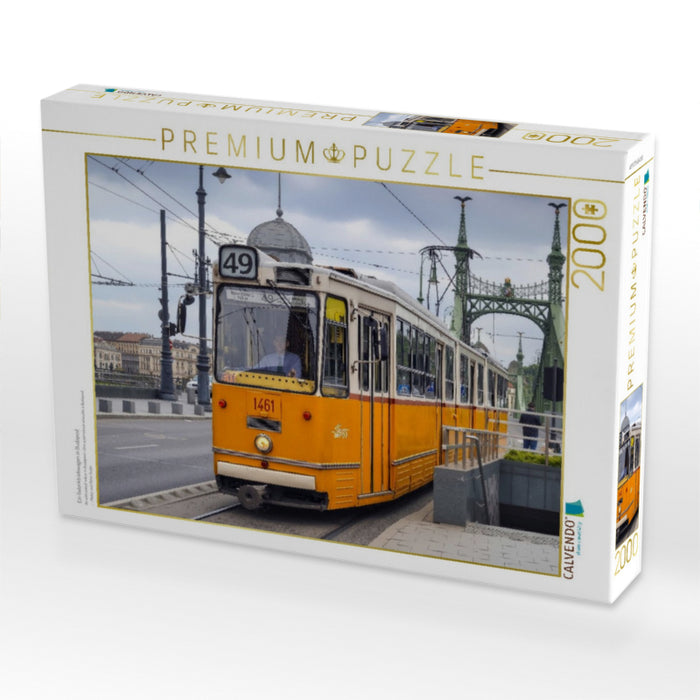 Ein Gelenktriebwagen in Budapest - CALVENDO Foto-Puzzle'