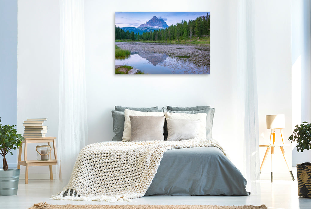 Premium Textil-Leinwand Antornosee mit den Drei Zinnen