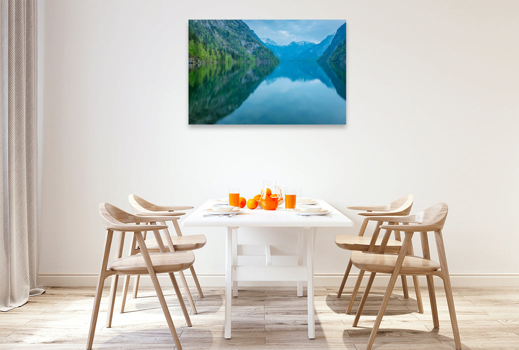Premium Textil-Leinwand Königssee mit Berchtesgadener Alpen