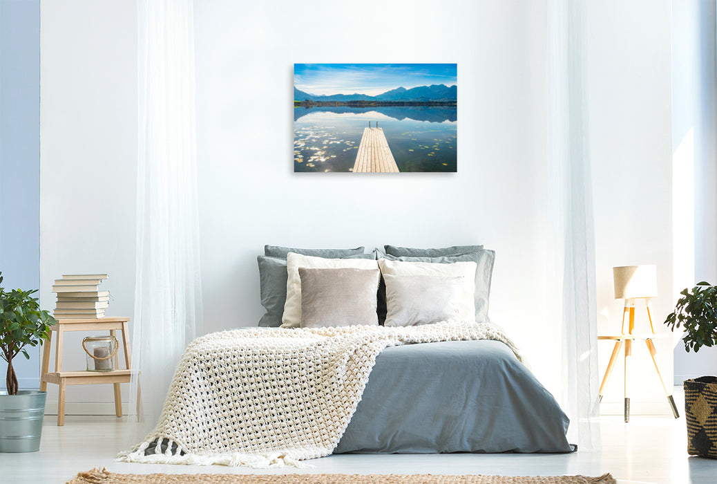 Premium Textil-Leinwand Hopfensee mit Allgäuer Alpen