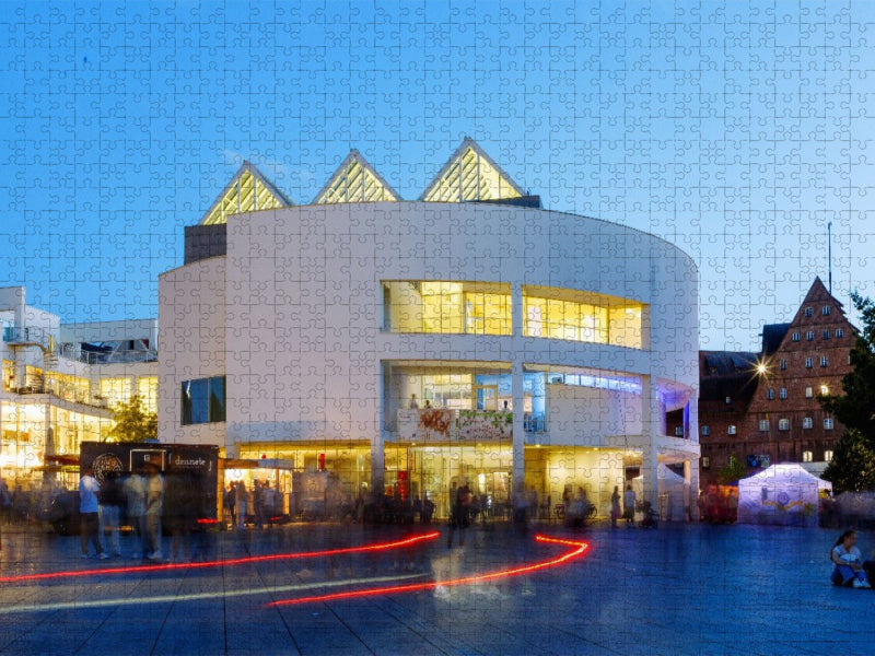 Stadthaus von Richard Meier am Münsterplatz im Abendlicht - CALVENDO Foto-Puzzle'