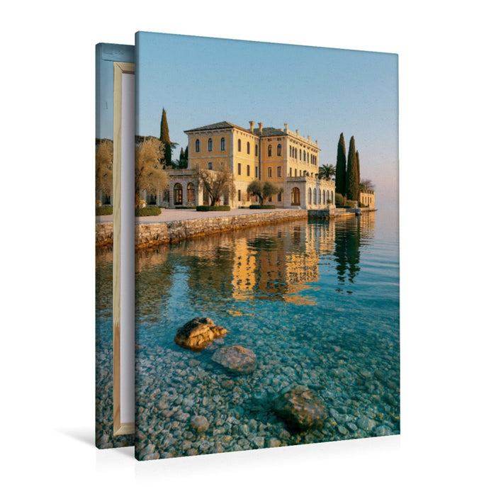 Premium Textil-Leinwand Gargnano – Exklusive Ruhe am Lago di Garda