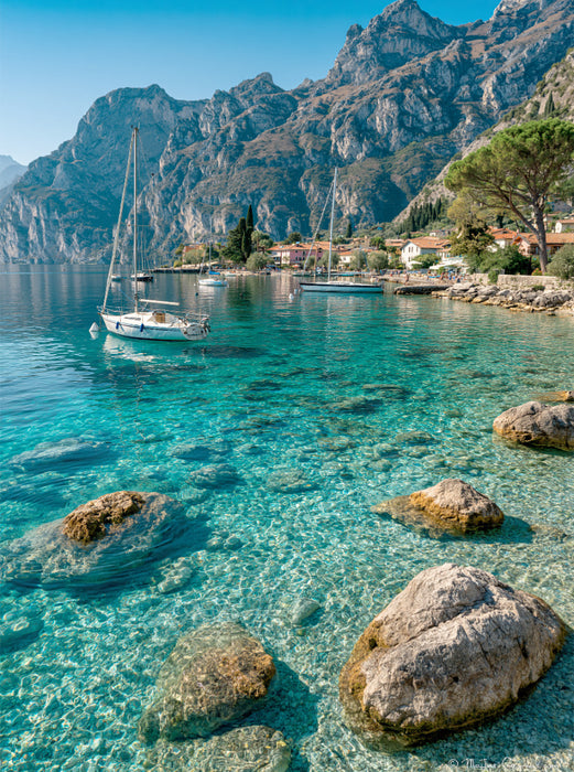 Torbole – Türkisblaues Wasser und alpine Freiheit - CALVENDO Foto-Puzzle'