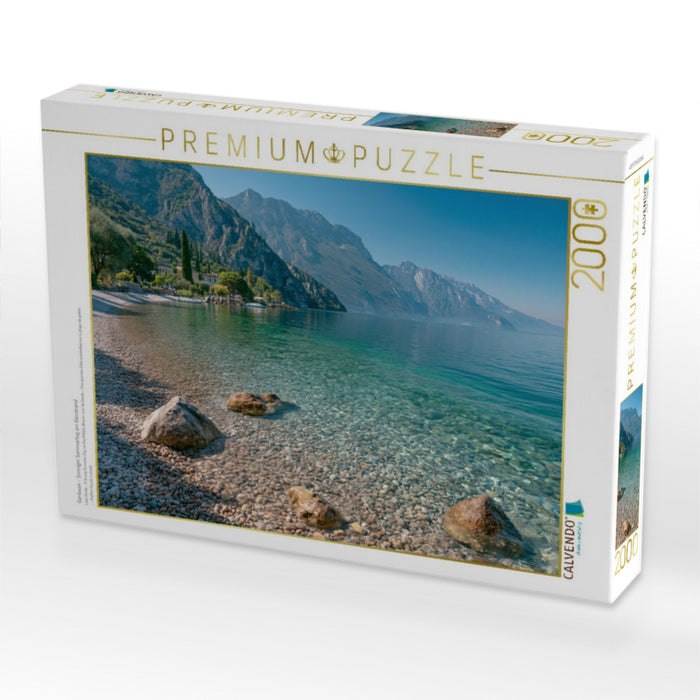 Gardasee – Sonniger Sommertag am Kiesstrand - CALVENDO Foto-Puzzle'