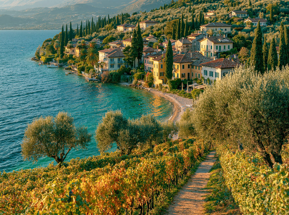 Gardasee – Goldener Herbst zwischen Weinbergen und Olivenhainen - CALVENDO Foto-Puzzle'