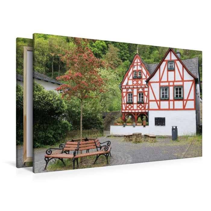 Premium Textil-Leinwand Monreal, Fachwerkdorf in der Eifel