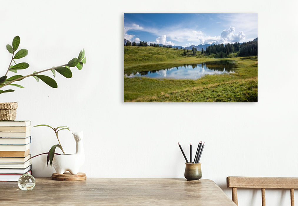 Premium Textil-Leinwand Unterer Prätschsee in Arosa in den Schweizer Alpen