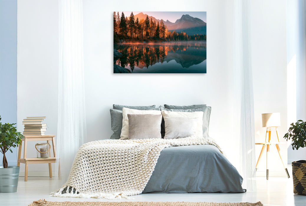 Premium Textil-Leinwand Goldene Wälder treffen auf türkisfarbenes Wasser
