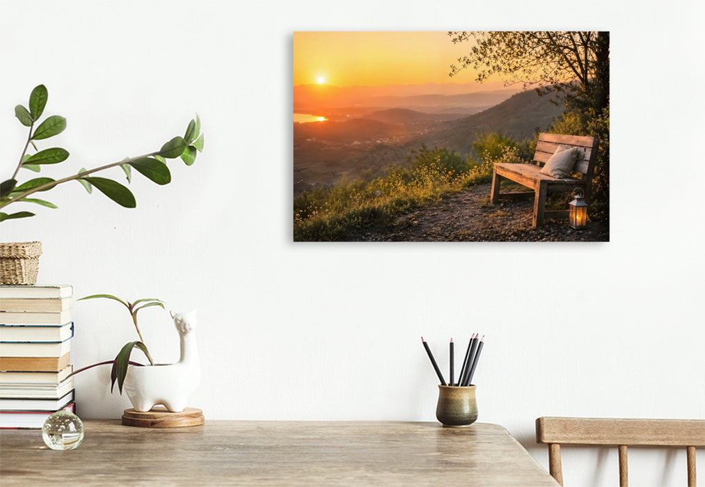 Premium Textil-Leinwand Goldene Stunde - Bank im Abendlicht