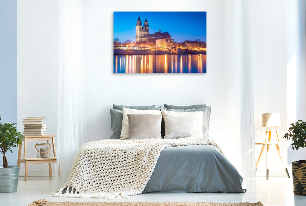 Premium Textil-Leinwand Magdeburger Dom am Abend