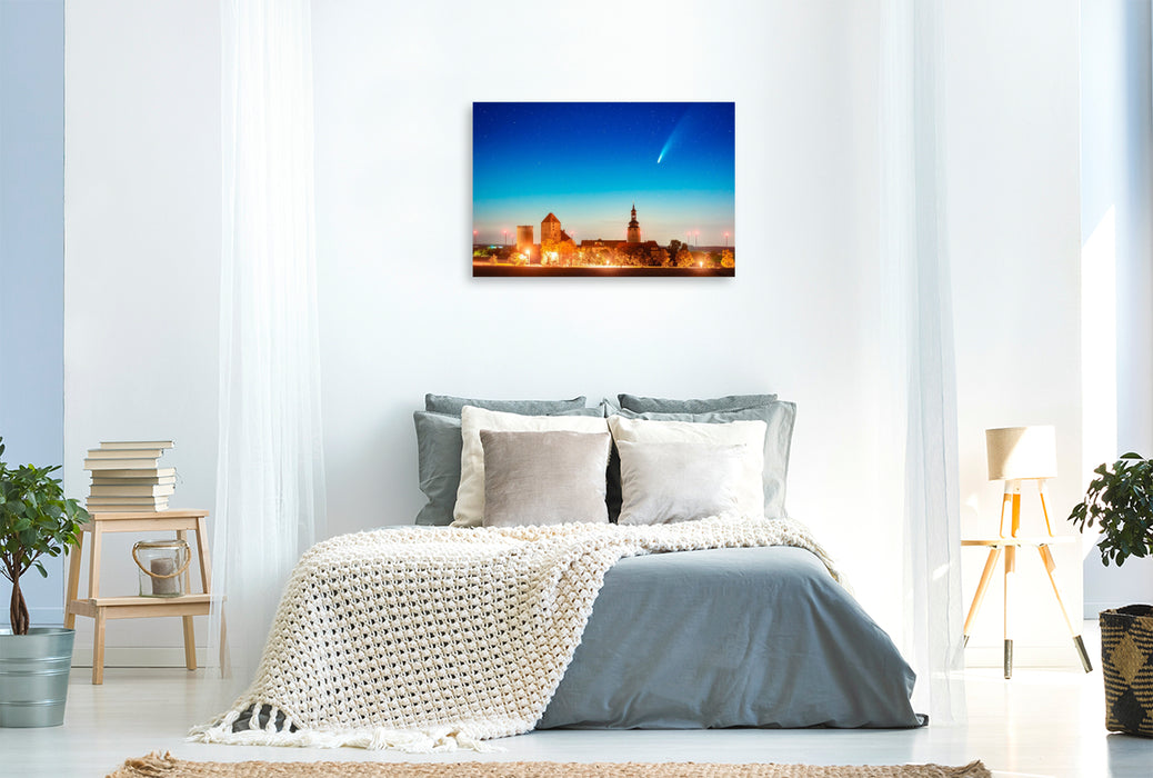 Premium Textil-Leinwand Burg Querfurt und Komet Neowise