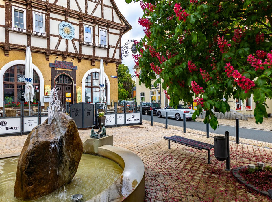 Rote Kastanien am Brunnen "Spielende Kinder" - CALVENDO Foto-Puzzle'