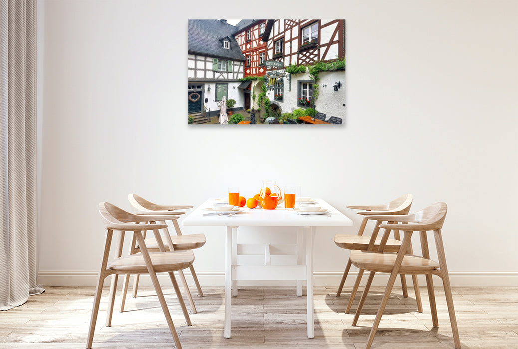 Premium Textil-Leinwand Beilstein, historischer Weinort an der Mosel