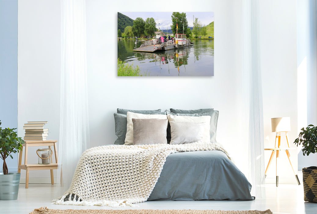Premium Textil-Leinwand Beilstein, Autofähre „St. Josef“ über die Mosel