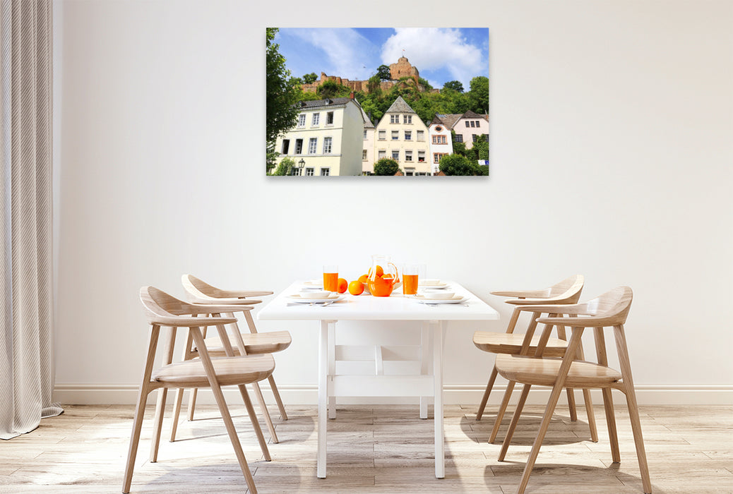 Premium Textil-Leinwand Blick zur Burgruine in Saarburg in Rheinland-Pfalz