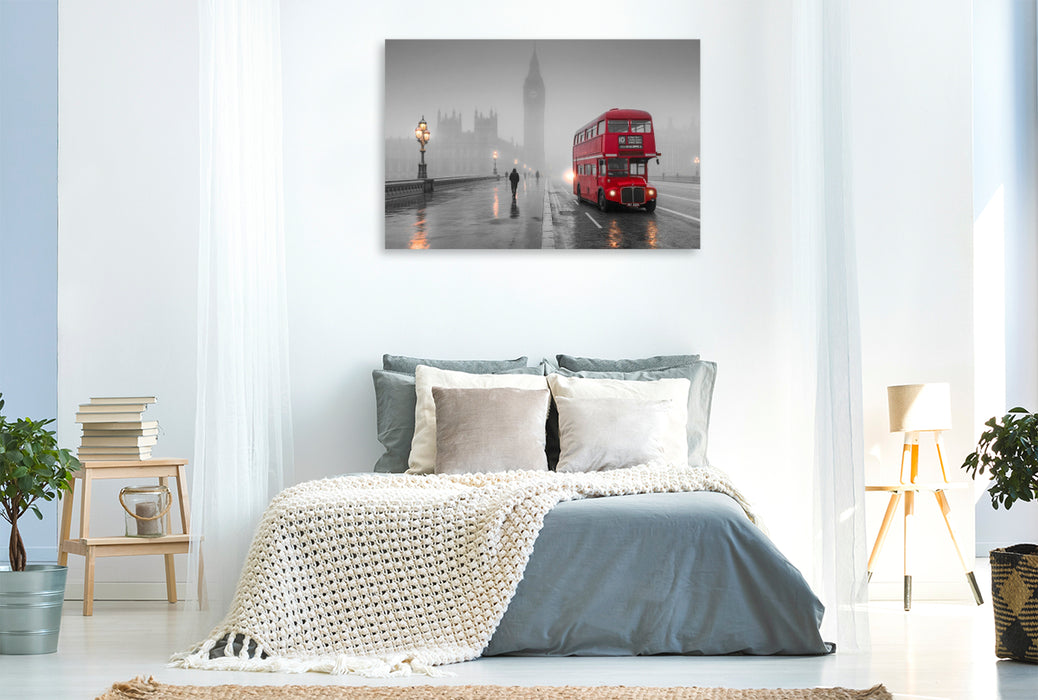 Premium Textil-Leinwand London, zeitlose Ikone im Nebel