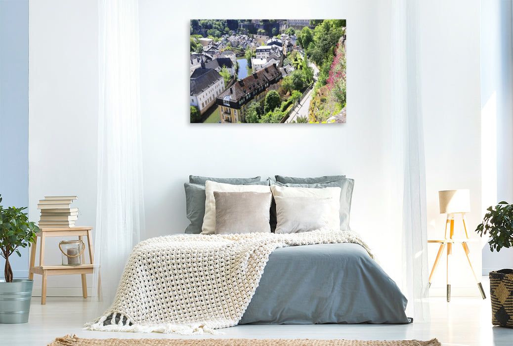 Premium Textil-Leinwand Luxemburg, Stadtteil Grund mit Blick auf die Alzette