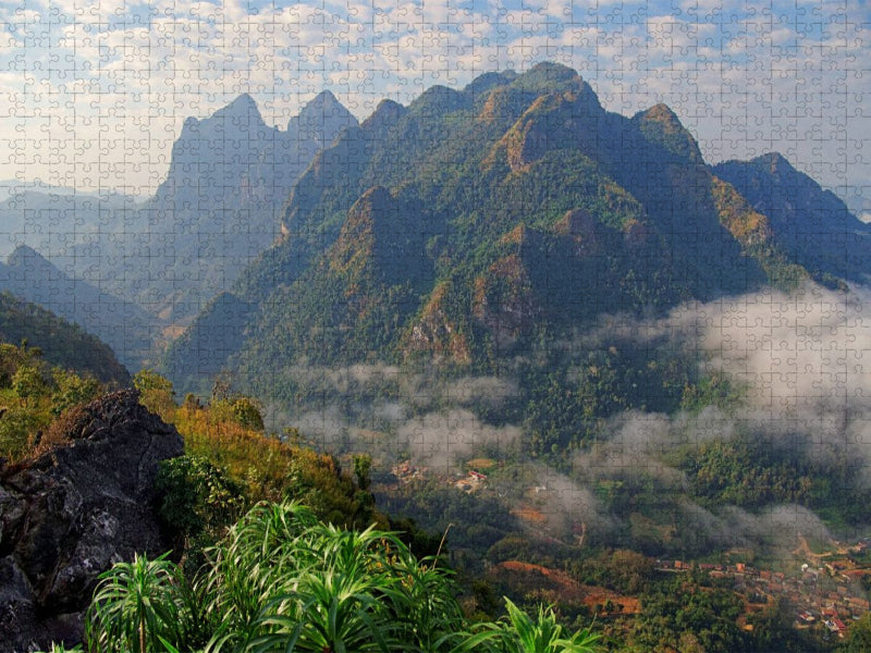 Nong Khiaw - CALVENDO Foto-Puzzle'
