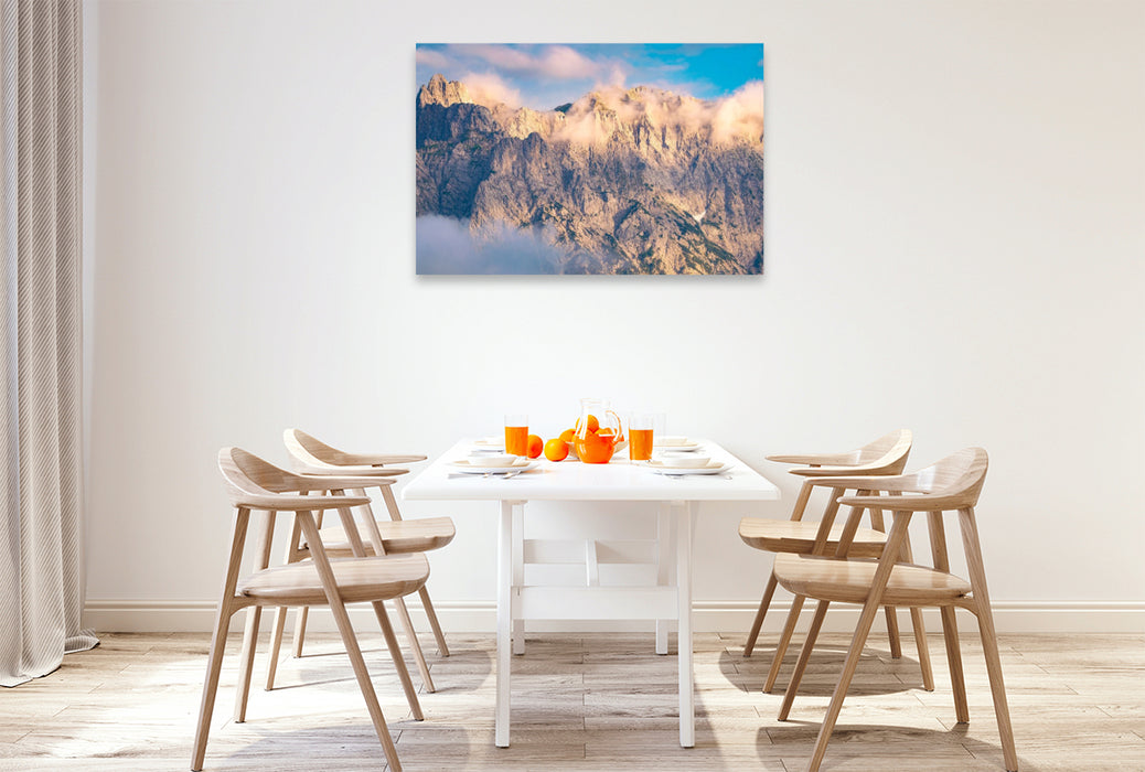 Premium Textil-Leinwand Karwendel in Wolken