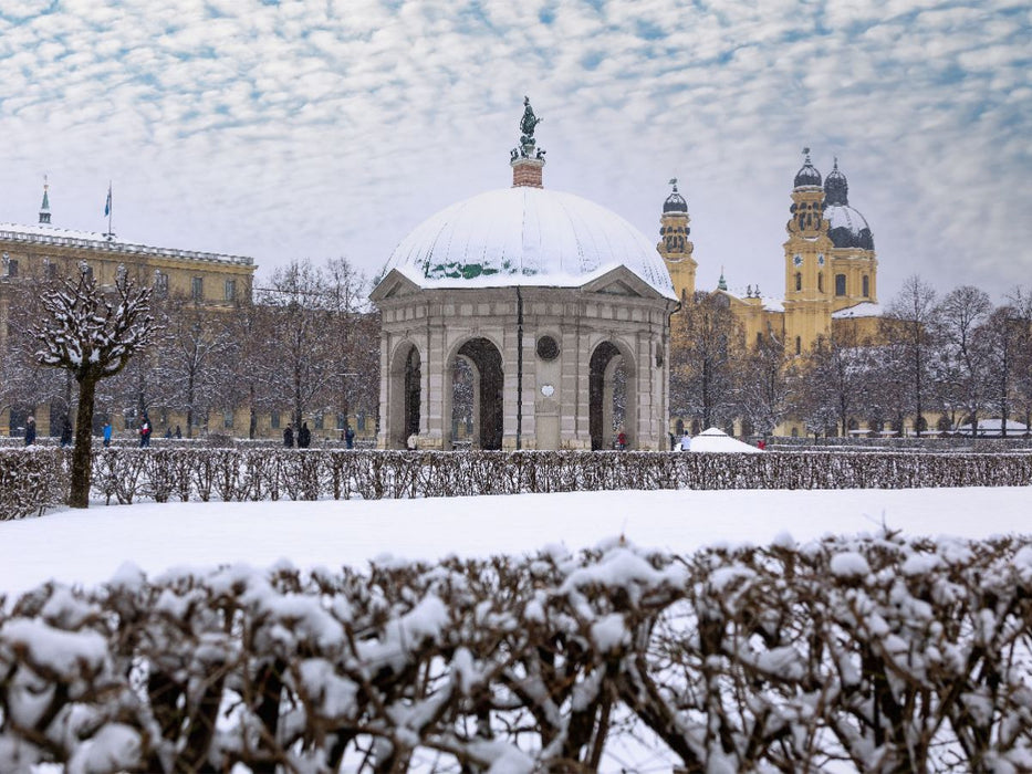 Hofgarten mit Dianatempel und Blick auf die Theatinerkirche St. Kajetan - CALVENDO Foto-Puzzle'
