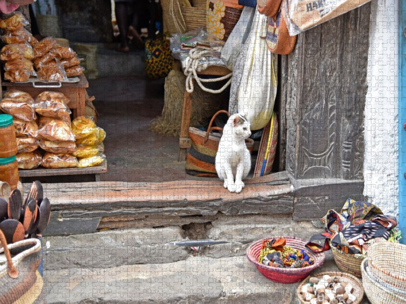 Katze in Stone Town - CALVENDO Foto-Puzzle'