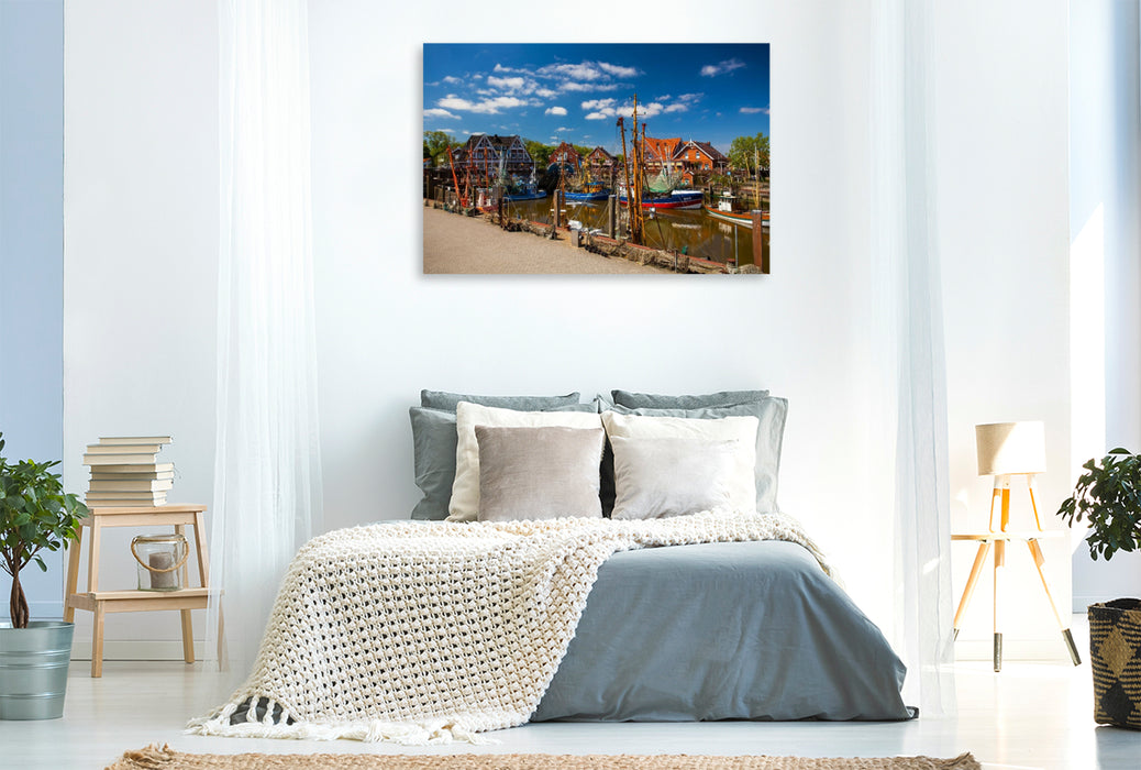 Premium Textil-Leinwand Krabbenkutter im Hafen von Neuharlingersiel, Ostfriesland