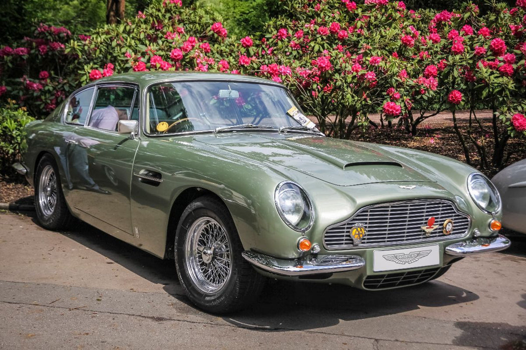 Premium Textil-Leinwand Aston Martin DB5 Coupé (GB, 1963-65)