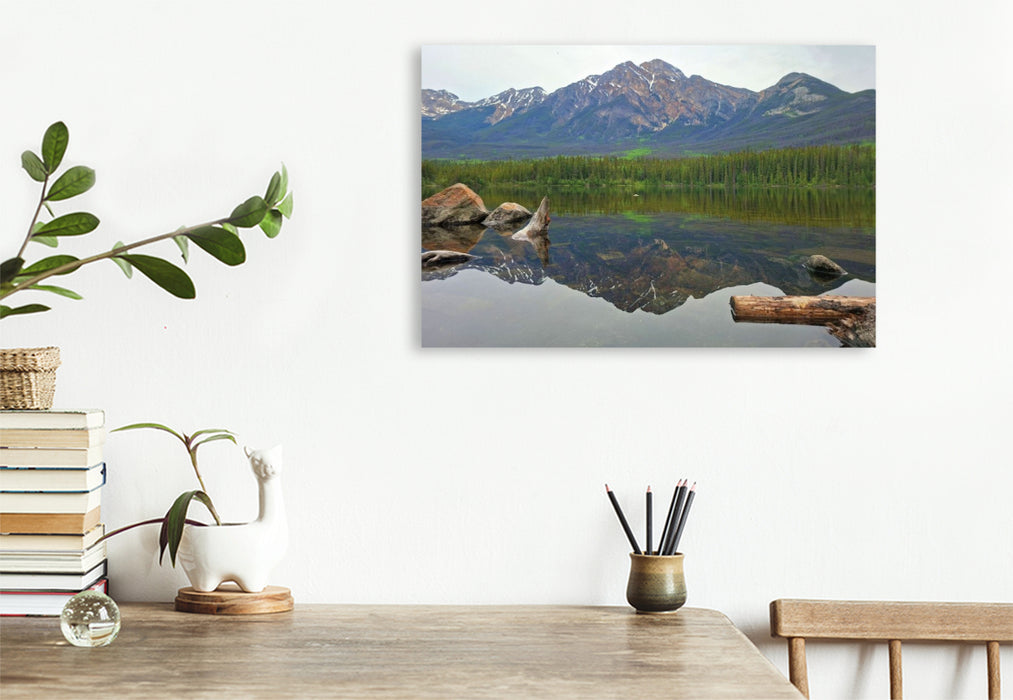 Premium Textil-Leinwand Pyramid Lake, Alberta