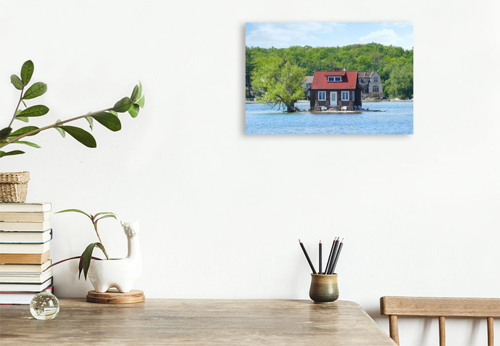 Premium Textil-Leinwand Hub Island „Just Room Enough Island“ (kleinste Insel) im Abfluss des Ontariosees in den Sankt-Lorenz-Strom, Ontario
