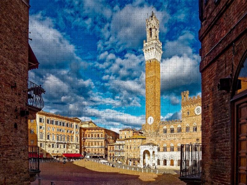 Siena: Der imposante Torre del Mangia an der Piazza del Campo, eingerahmt von historischen Mauern. - CALVENDO Foto-Puzzle'