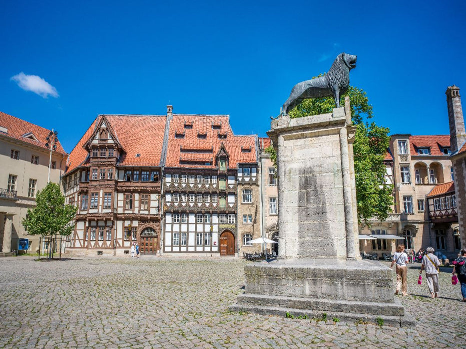 Braunschweiger Löwe und Fachwerkhäuser auf dem Burgplatz - CALVENDO Foto-Puzzle'